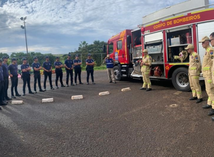 Novos guardas civis de Sarandi e Marialva recebem treinamento de combate a incêndio