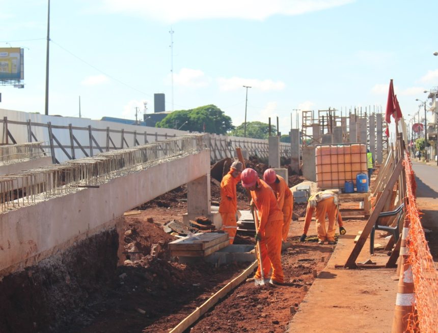 obras viadutos Sarandi