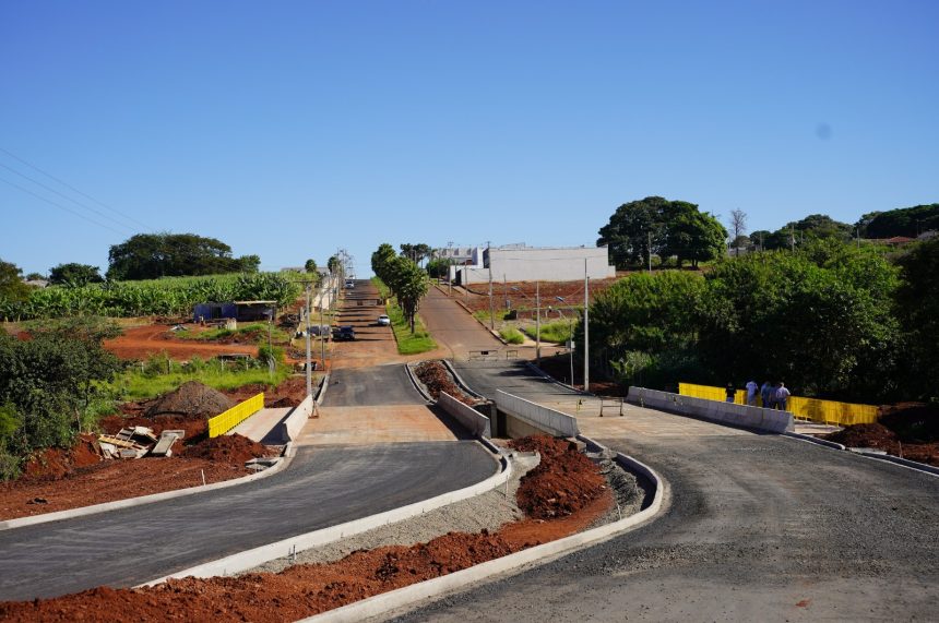 Pontes sobre Ribeirão Pinguim, entre Sarandi e Maringá, estão em fase final de construção