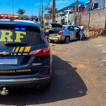 Perseguição na BR-376 termina em acidente e apreensão de 245 kg de maconha em Sarandi