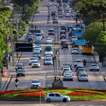 Pagamento de licenciamento de veículos com placas finais 3, 4 e 5 já está disponível