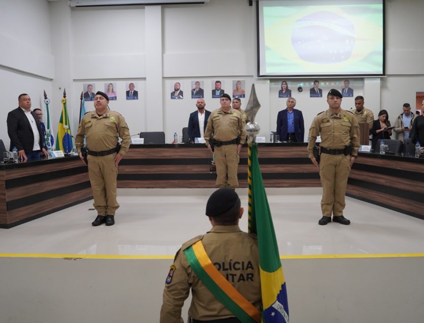 Prefeito Walter Volpato participa da troca de comando do 32° Batalhão da Polícia Militar de Sarandi