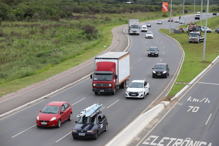 Proprietários de veículos com final 7 e 8 têm até esta quarta-feira (29) para pagar o IPVA 2025